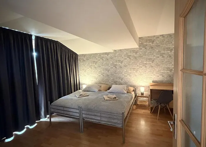 Nerudova Apartamento *