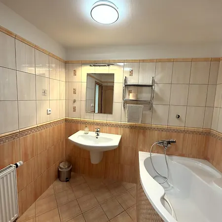 Nerudova Apartmán *